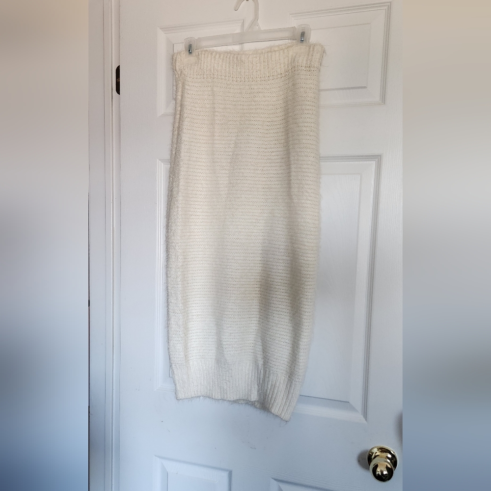 La Classe Couture knit long pencil skirt